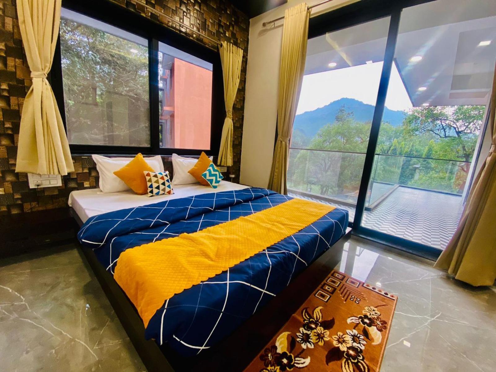 West Valley Villa , Casa Raywood Lonavla Exterior foto